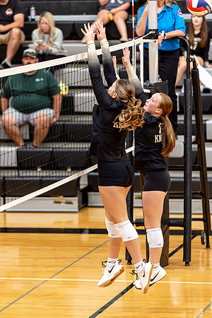 10052026Farm8VB_34-14