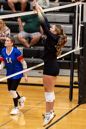 10052026Farm8VB_34-34