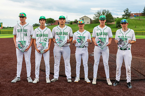 Seniors 0506-96