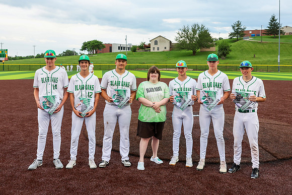 Seniors 0506-103