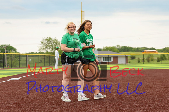 Seniors 0506-19